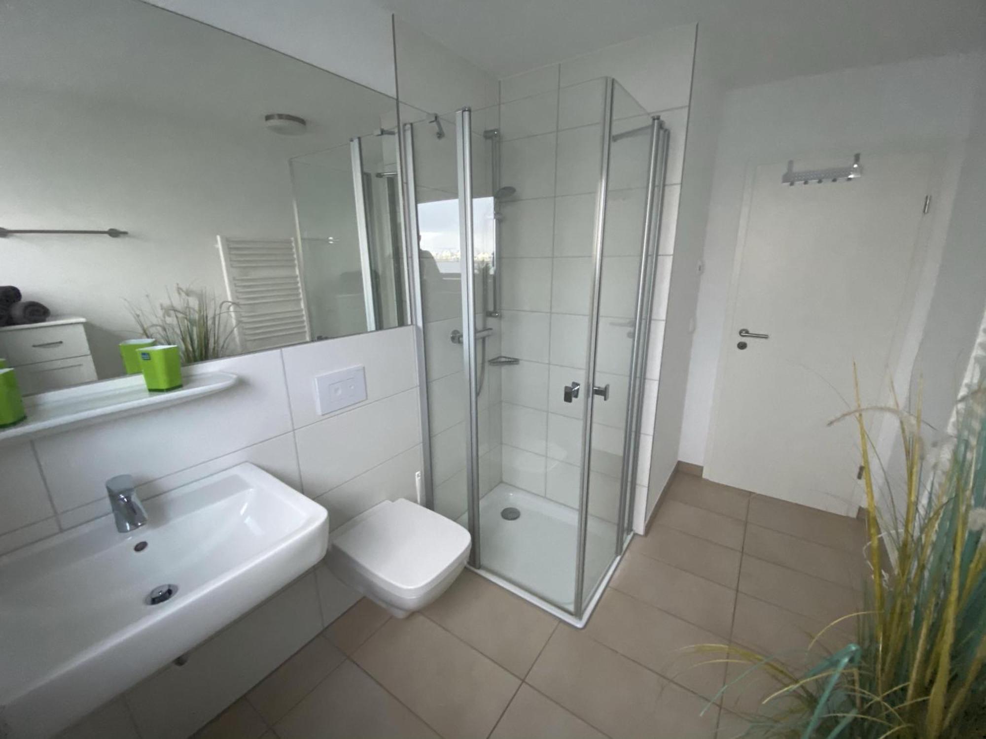 Schwimmendes Ferienhaus Antares One By Seeblick Ferien Oro, Rundum Wasser, Sauna أوبلينتيز المظهر الخارجي الصورة